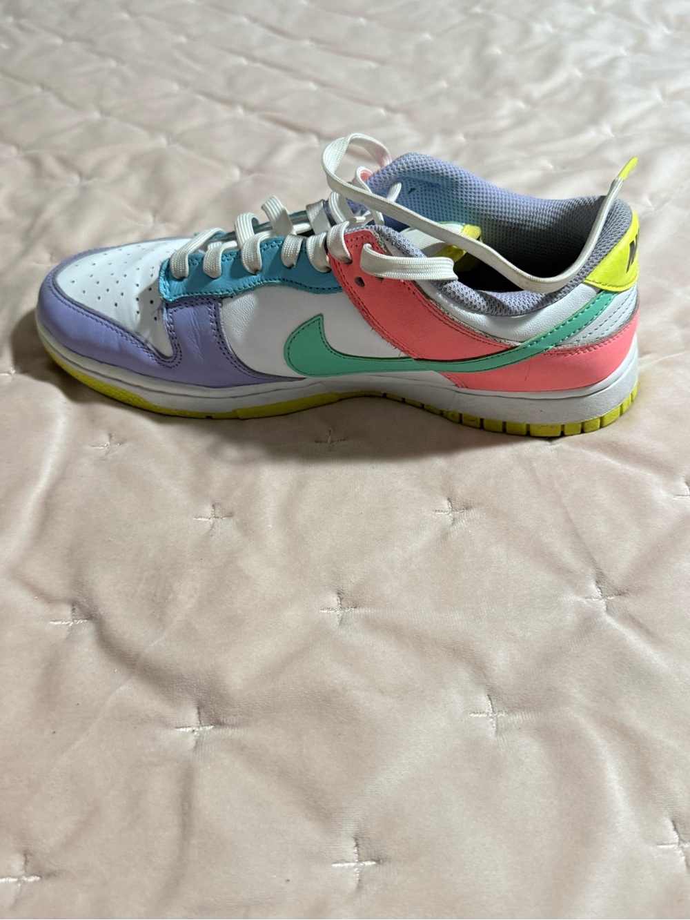 Nike Dunk Low SE Easter Candy Pastel Sneakers Women’s 9 - Picture 8 of 10